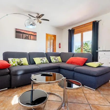 Casa de férias Tivissa Avec Piscine Les Tres Cales